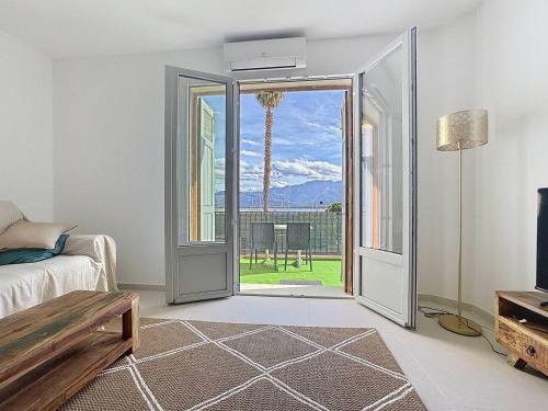 Calvi à pied : terrasse vue mer, 2 chambres, parking privé