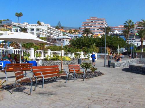 Arena Beach by HelloApartments - image 4