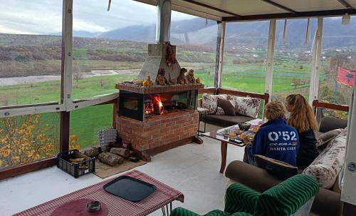 SuperPanorama GuestHouse in Rubik