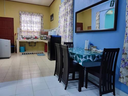Homestay Tepi Sungai Golok in Rantau Panjang
