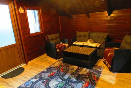 Casa Alex in บิสตริตา
