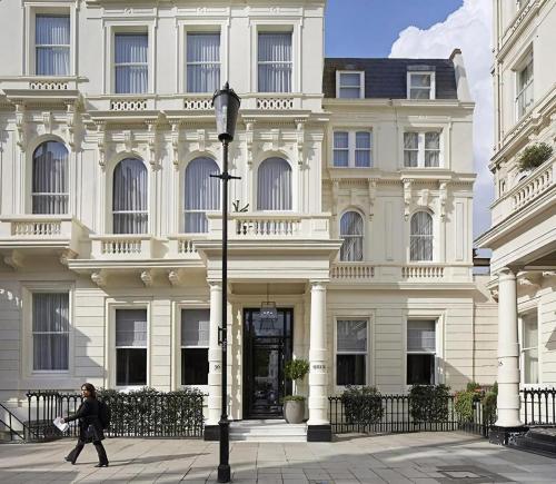 The Lancaster Hotel, Londra