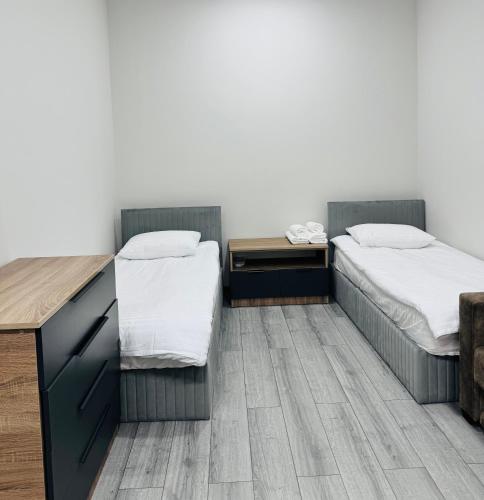 1 twin bed