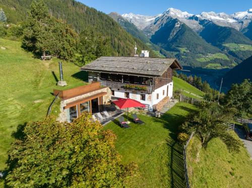 Exterior view of Mountain Chalet Obertreyen