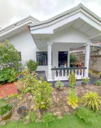 White House Mirissa - image 5