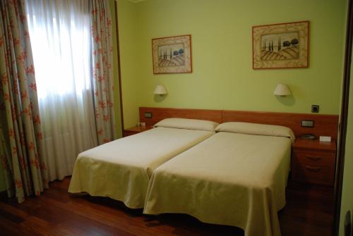 Hostal Los 5 Pinos Room Type - Double Room