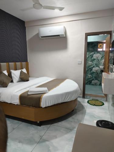 Hotel Metro in หิมัตนคร