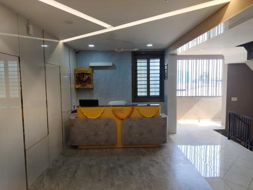 Hotel Metro in หิมัตนคร