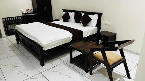 Hotel Mantara in Dhariyawad