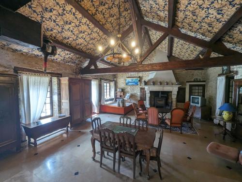 Villa antigone in 科索沃比尼
