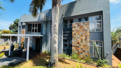 Exterior view, Royal Guesthouse The Castle in Mtunzini