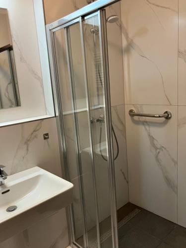 Hotel Villa - image 13