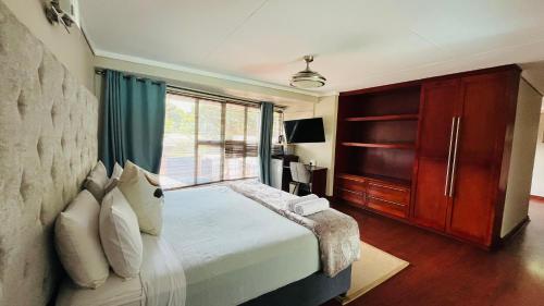 Royal Guesthouse The Castle in Mtunzini