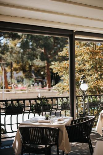 SIGMUND Eat & Sleep – Merano, MS