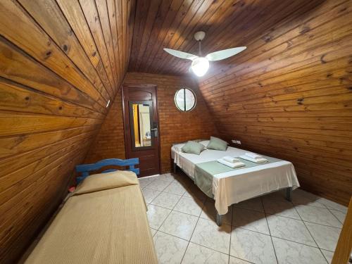 1 double bed, 1 twin bed, 1 bunk bed