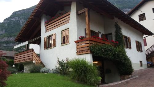 Viesnīcas āriene, La Casa Del Gelsomino in Ospedaletto (Trento)