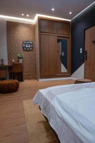 Studio Spacieux et Moderne à Bietry - image 5