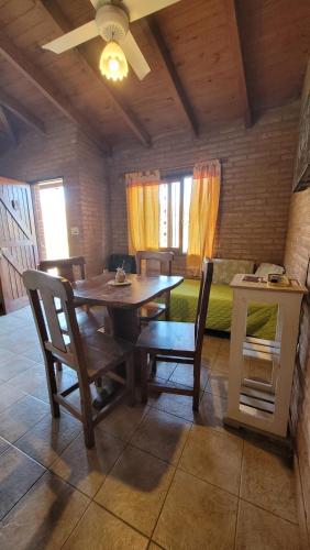 Cabaña El Molle - Los Nogales (Cabana El Molle - Los Nogales) in Rio De Los Sauces