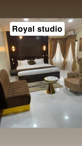 Darminah Luxury hotel in Akure