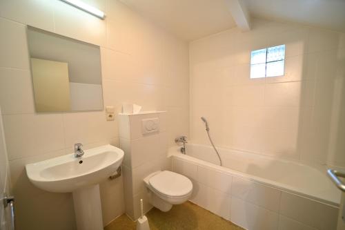 Chez Robert - image 2