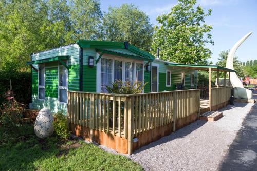 Удобства, Adventurer's Village Milton Keynes in Милтън Кийнс