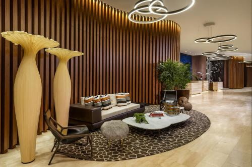 Ventur Luxe Condo l Oceanview - LYFE Beach Resort in Hollywood, USA