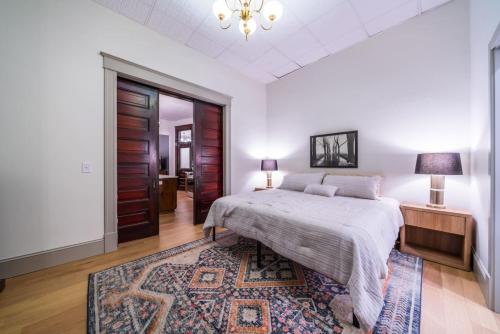 The Plum Suite - image 5