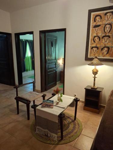 2 bedrooms, 3 beds