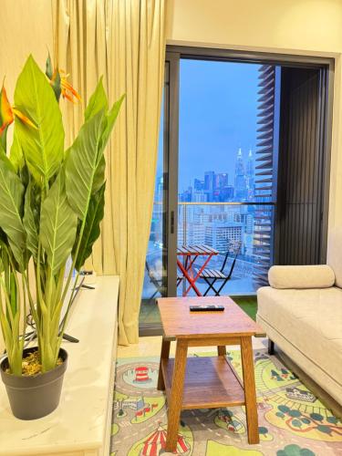 Lucentia Suties Rooftop pool by Lalaport KL - image 2