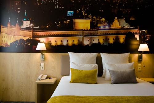 Superior Double Room image 5