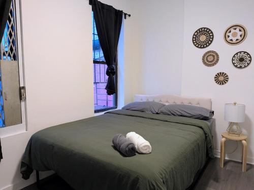 Oasis Apartment by Columbus Circle & Times Square in Manhattan, New York (photo 2)
