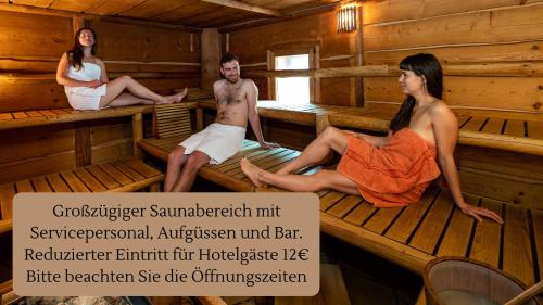 桑拿, Landhotel Gut Wildberg mit Badeteich und großem Garten in 基普豪森