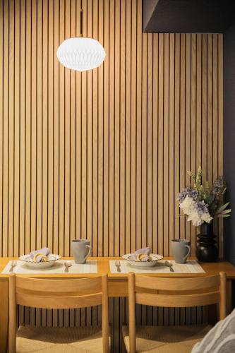 White court Shinjuku203