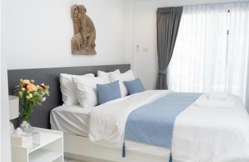 Brickotel Naithon Beach in ナイトーン