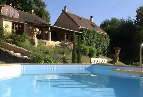 Le Moulin Bas Chambre d'Hote – khách sạn tại Rieuzal