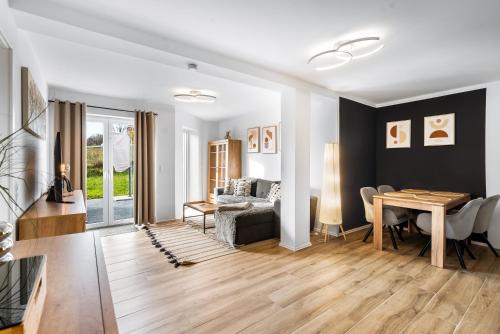 TM Stays - NIVIS - Gemütliches Apartment mit Terrasse & Garten - Ruhe, Natur, Wandern, Ski, Medebach