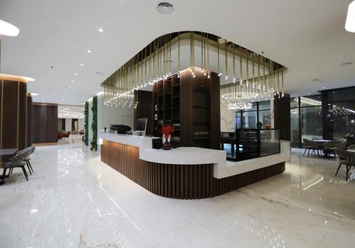Паб, Hotel Gallery Thermo Mineral & Spa in Гнилане
