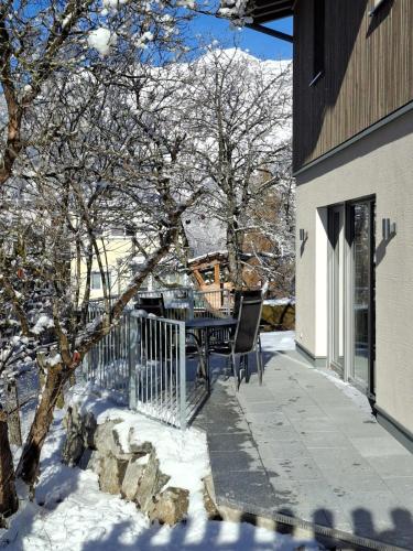 外部景觀, Cute House with terrace and garden in 格岑斯