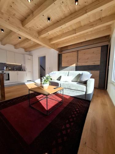 廚房, Cute House with terrace and garden in 格岑斯
