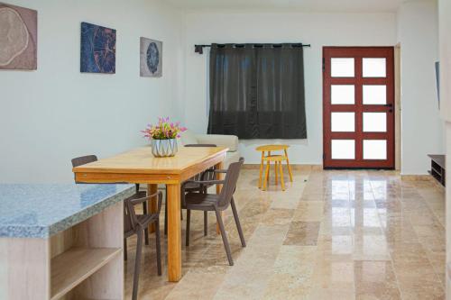 Iekārtas, Casa Lirio in Chuburná