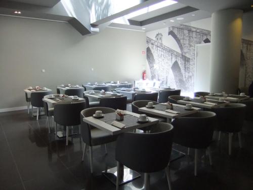 Lisbon Sao Bento Hotel - image 2
