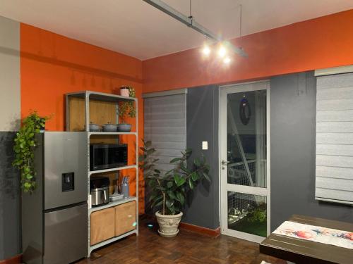Warm & Luxury Stay at Maboneng with Kingbed HugeTV WiFi - image 4