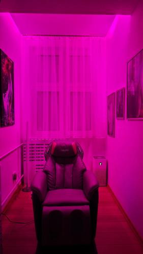House of Mirrors - image 4