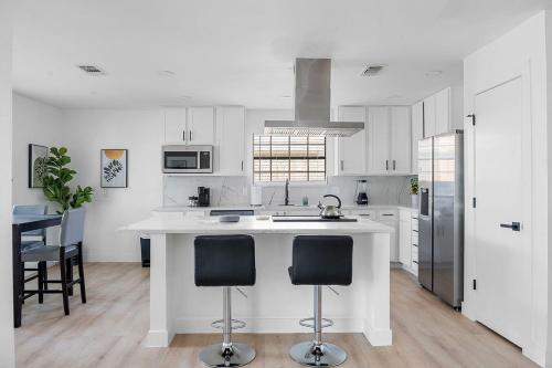 Plano Comfort with 4 Bedrooms in Plano (TX)