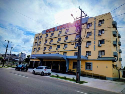 Hotel Exclusivo, Сан-Жозе-дус-Пиньяйс