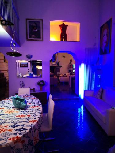 Attico Blu - image 12