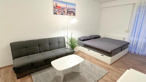 客房, Modern, quiet apartment right by S-Bahn - close to Munich & airport in 下施萊斯海姆