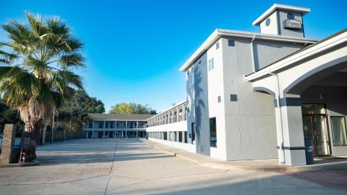 Airway Inn