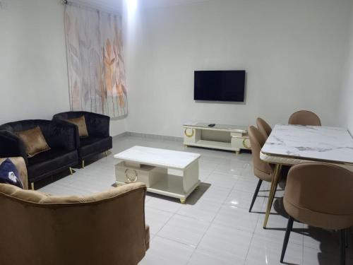 Appartement 1 à 3 pièces Equipé Cosy Calme - Aigle (Appartement 1 a 3 pieces Equipe Cosy Calme - Aigle) in ยามอสเซาโกร