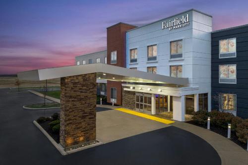 . Fairfield Inn & Suites by Marriott Jeffersonville I-71